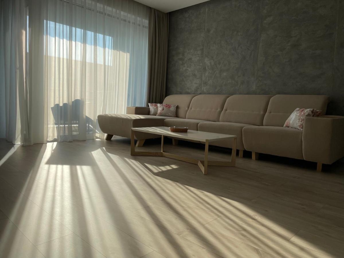 Greenbay Apartment With Free Parking Trenčín Exteriér fotografie