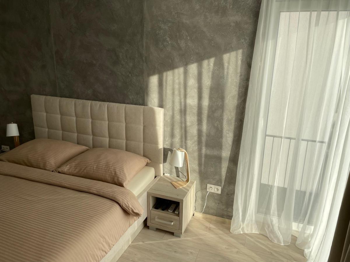 Greenbay Apartment With Free Parking Trenčín Exteriér fotografie