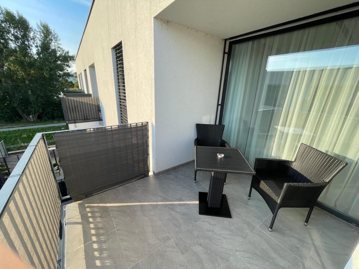 Greenbay Apartment With Free Parking Trenčín Exteriér fotografie
